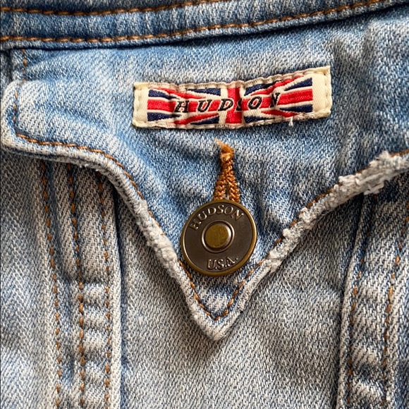 LIKE NEW🔴Hudson kid denim jacket ❤️ - Picture 2 of 4